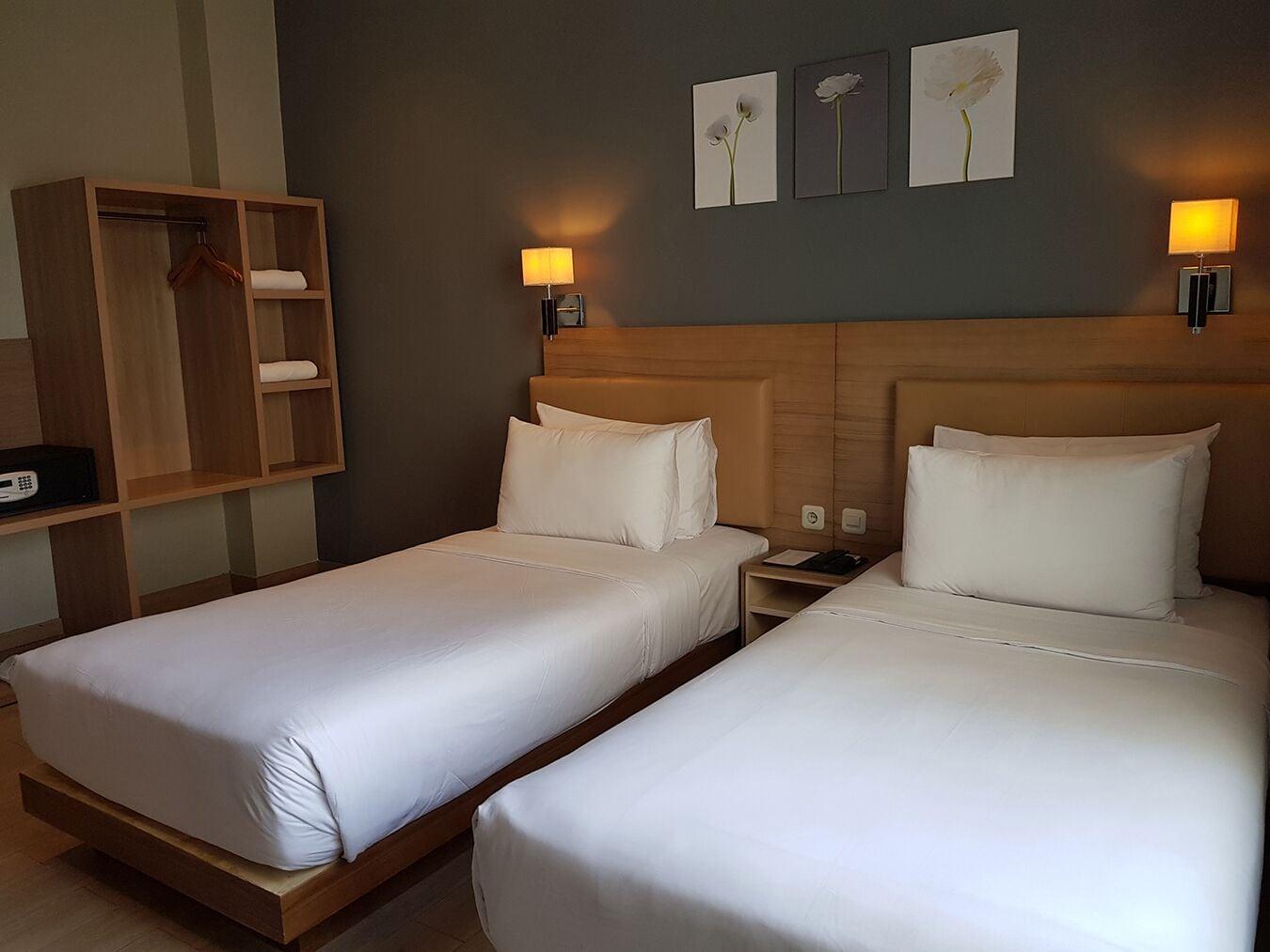 U Stay Hotel Mangga Besar Jakarta Exteriör bild