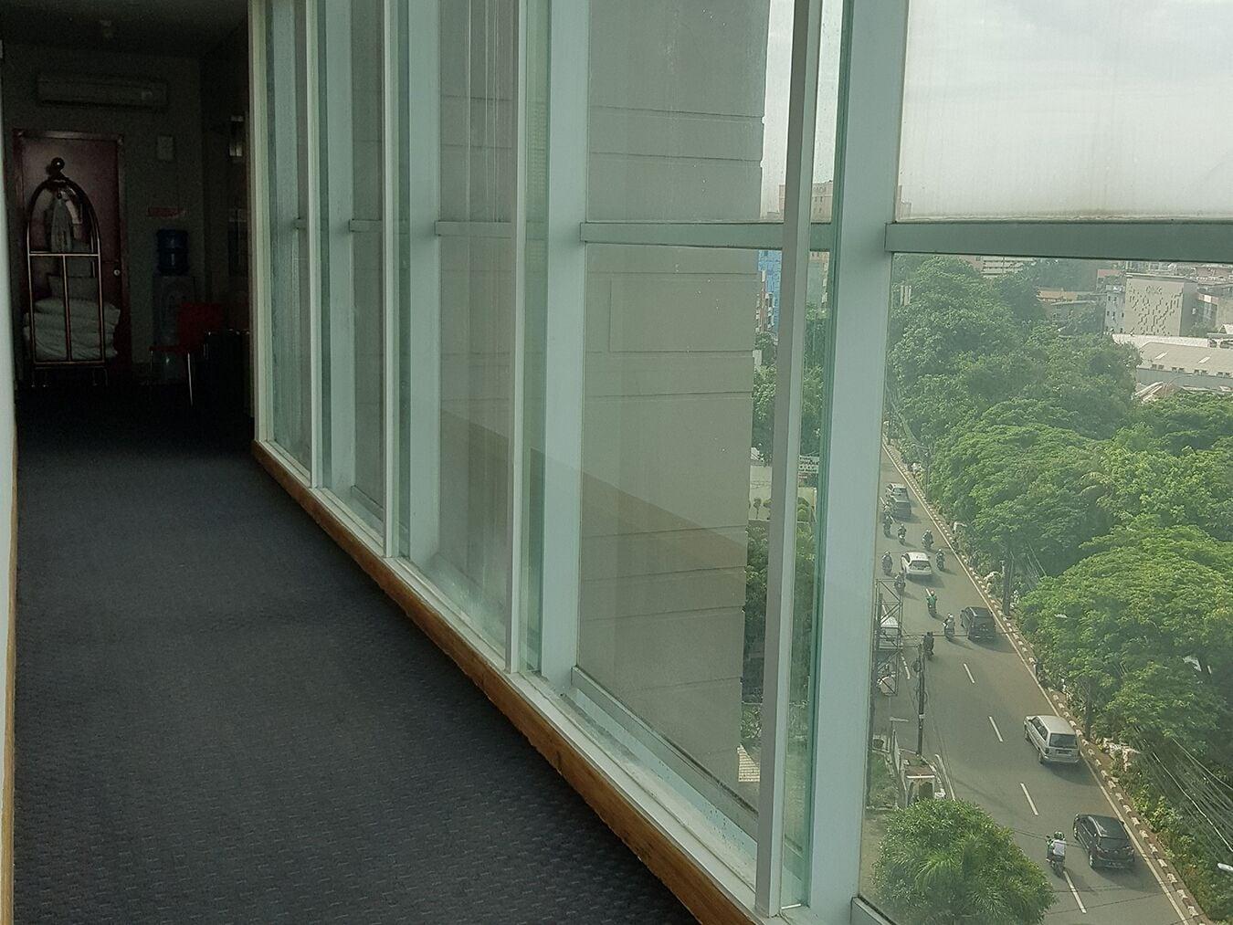 U Stay Hotel Mangga Besar Jakarta Exteriör bild