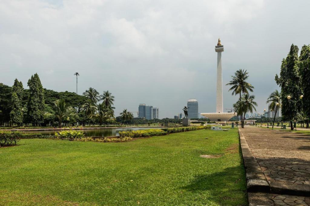 U Stay Hotel Mangga Besar Jakarta Exteriör bild