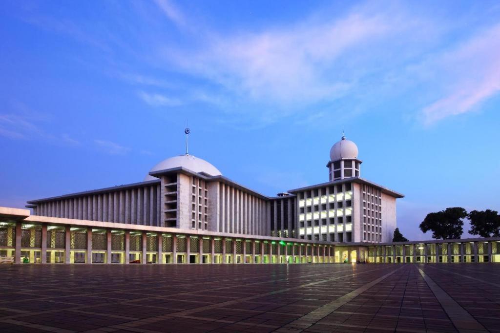 U Stay Hotel Mangga Besar Jakarta Exteriör bild