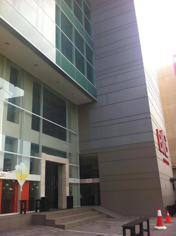 U Stay Hotel Mangga Besar Jakarta Exteriör bild