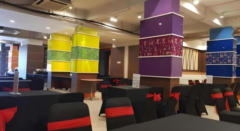 U Stay Hotel Mangga Besar Jakarta Exteriör bild