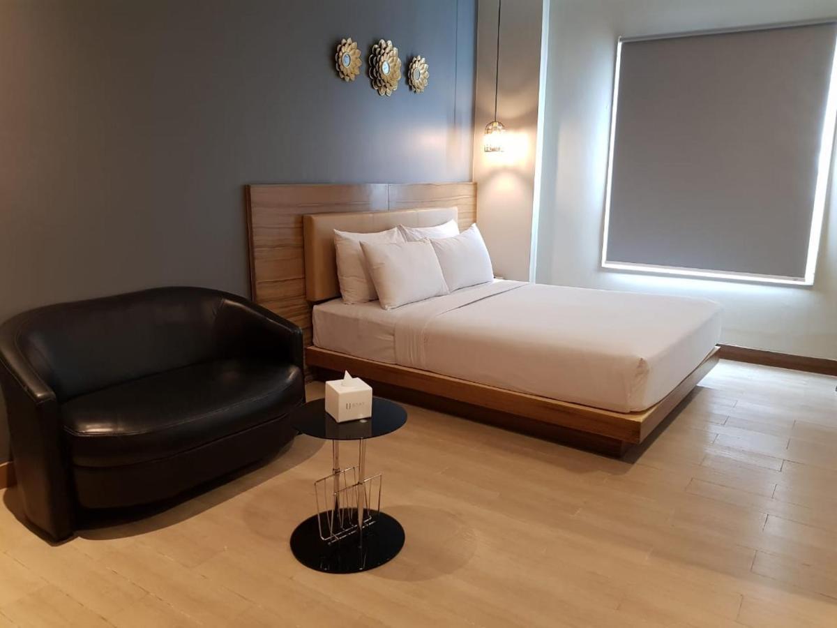 U Stay Hotel Mangga Besar Jakarta Exteriör bild